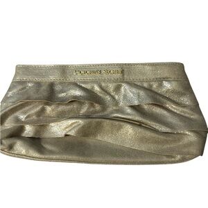 NWOT Victoria's Secret Shimmering Gold Wristlet new cute medium size